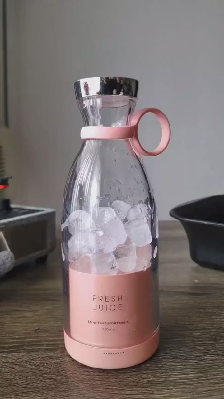 Portable mini blender demo video